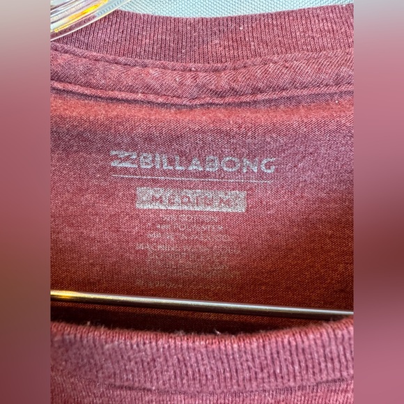 Men’s Billabong Graphic T-Shirt- Sz Medium - Picture 3 of 5